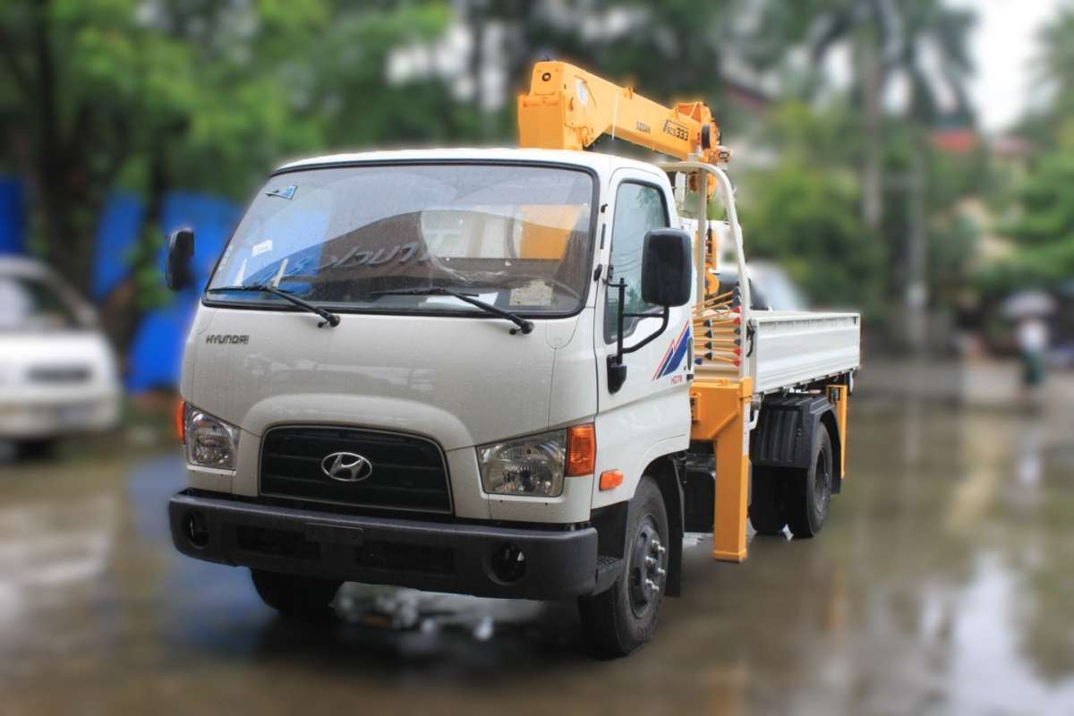 Hyundai Truck Crane 4x2