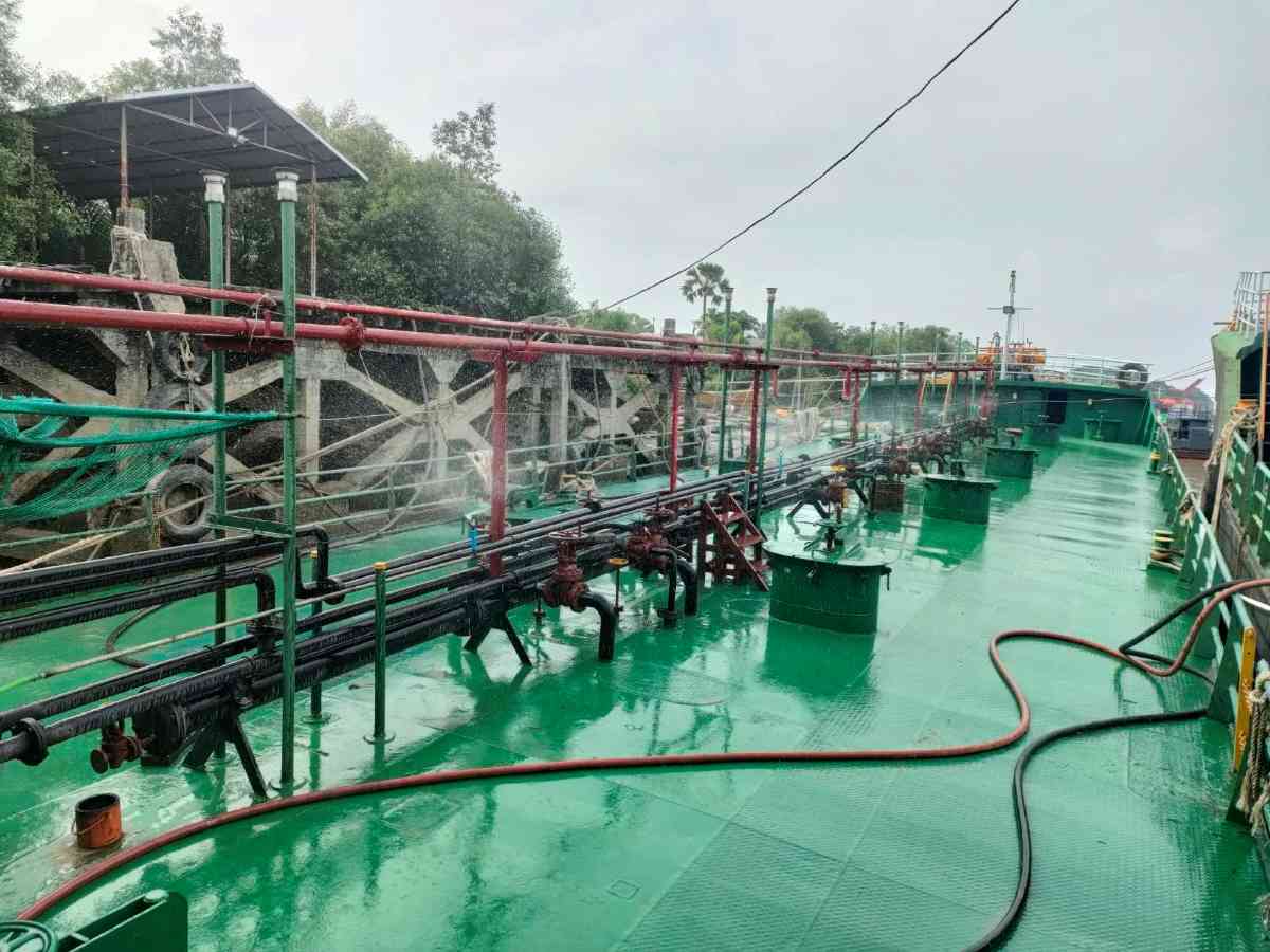 MT-PPA Oil Tanker (164,371 Gallons)