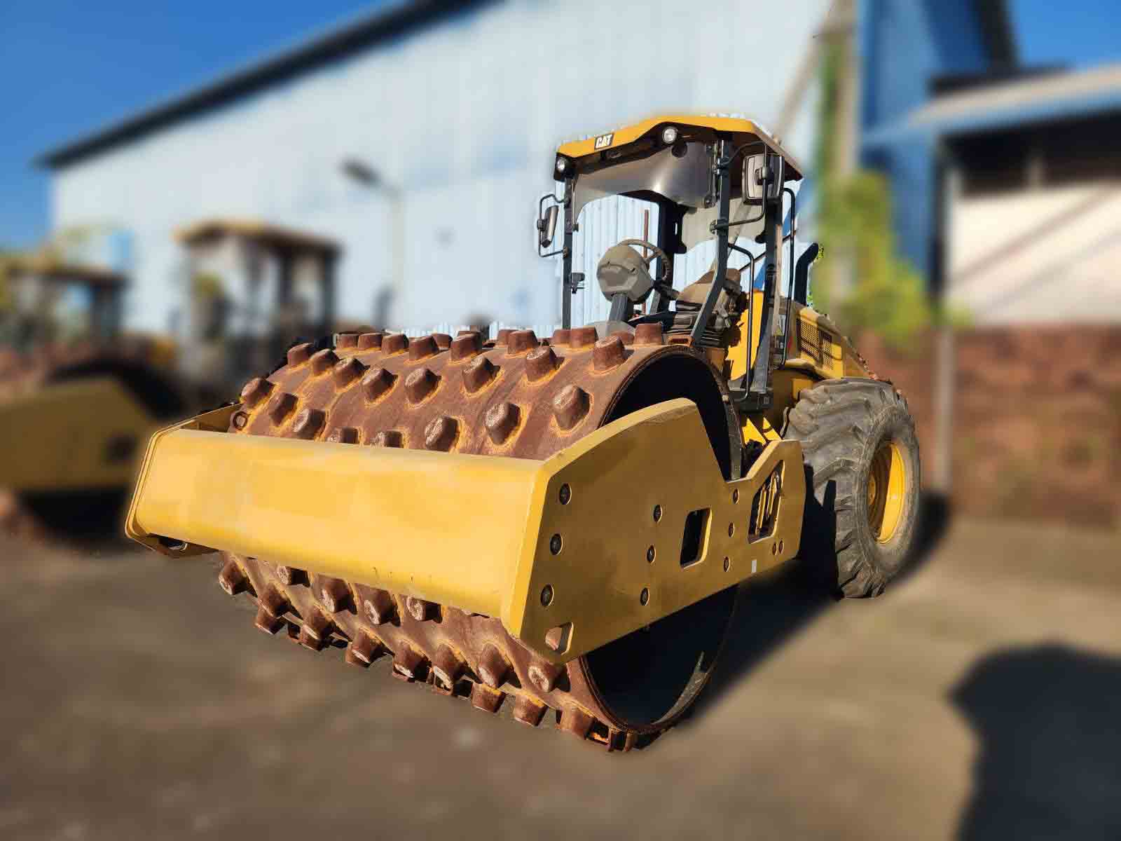 CAT Soil Compactor CS11GC