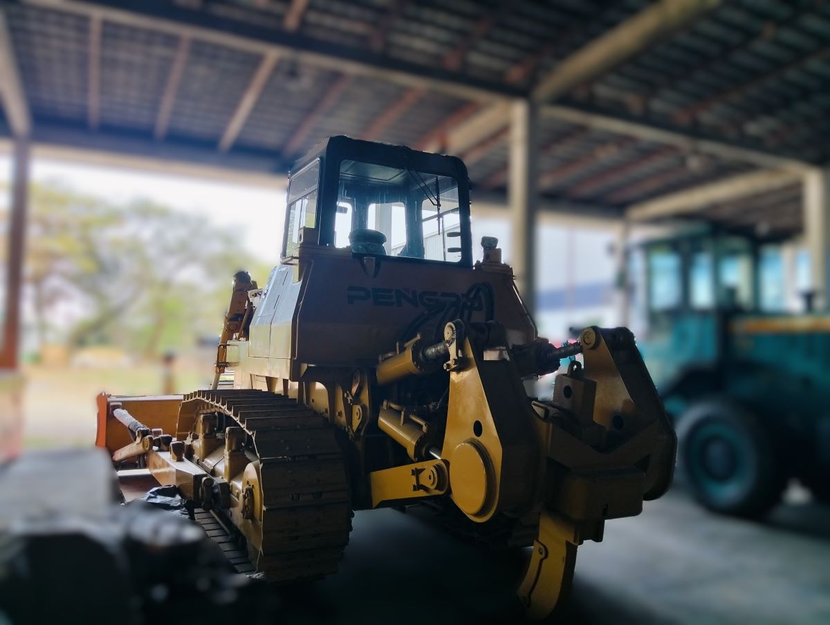 PENGPU Dozer PD220Y-1