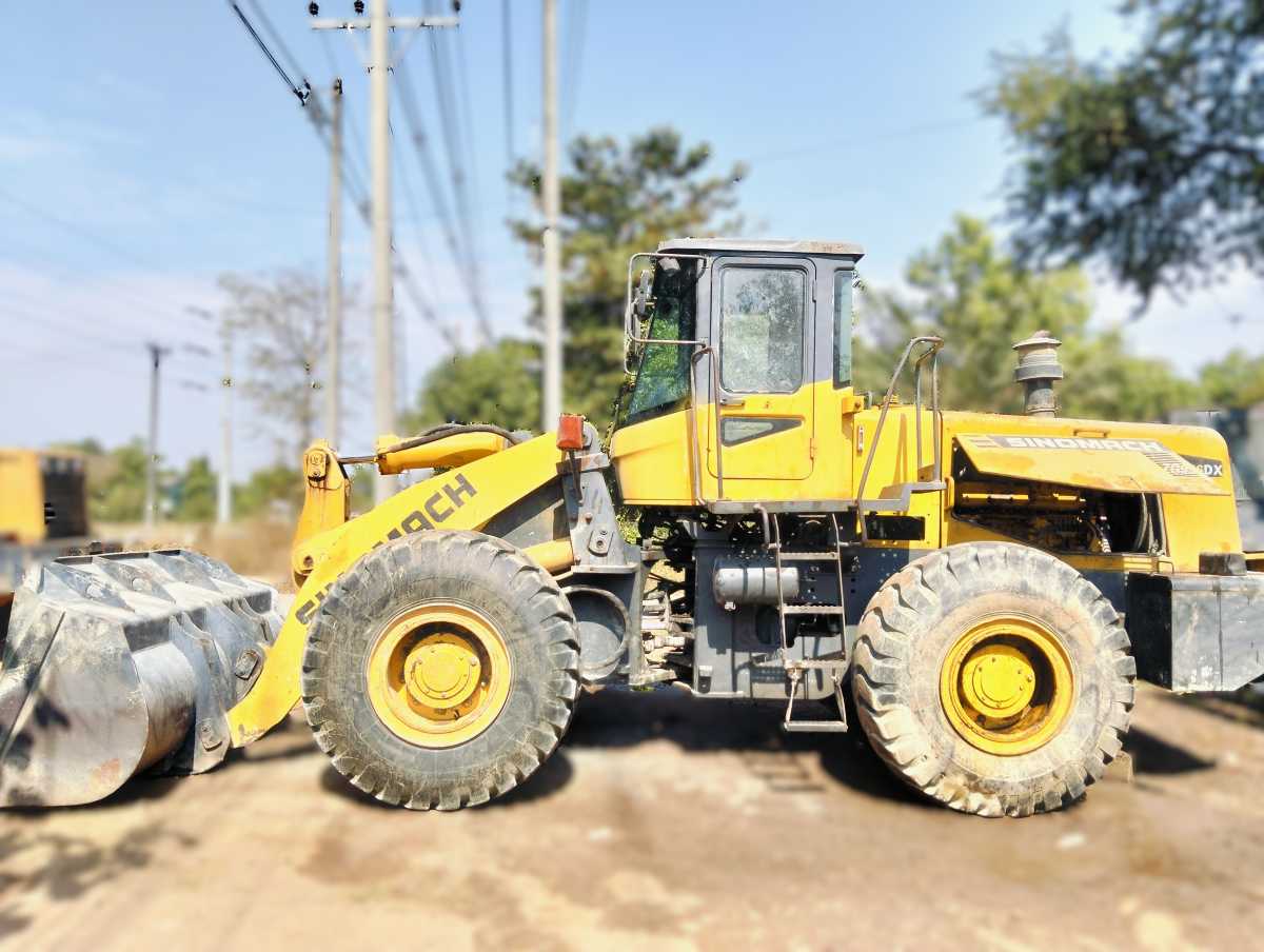 SINOMACH Wheel Loader ZG956DX (5 Ton)