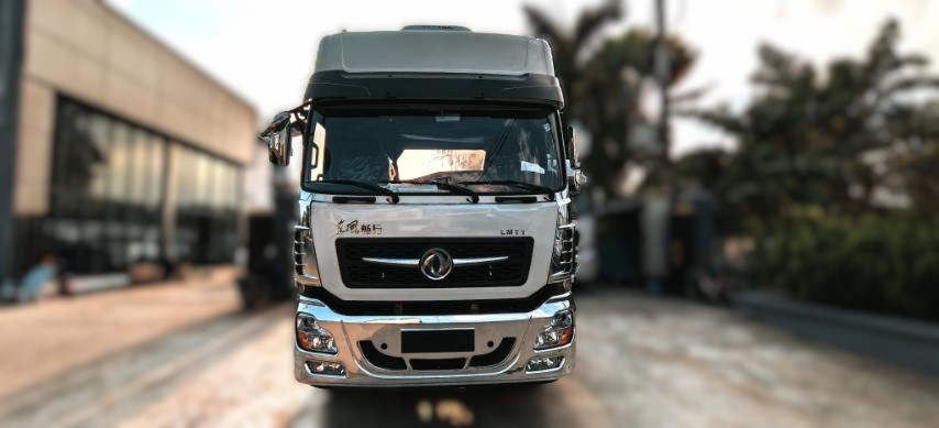 Dongfeng Prime Mover 6x4 (460 HP)