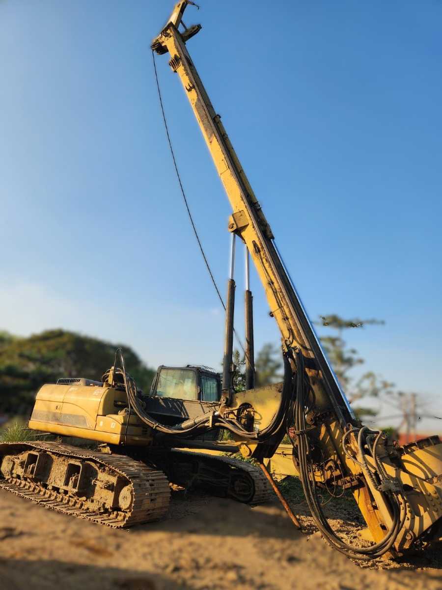 Lovol Rotary Drilling Rig FR6200