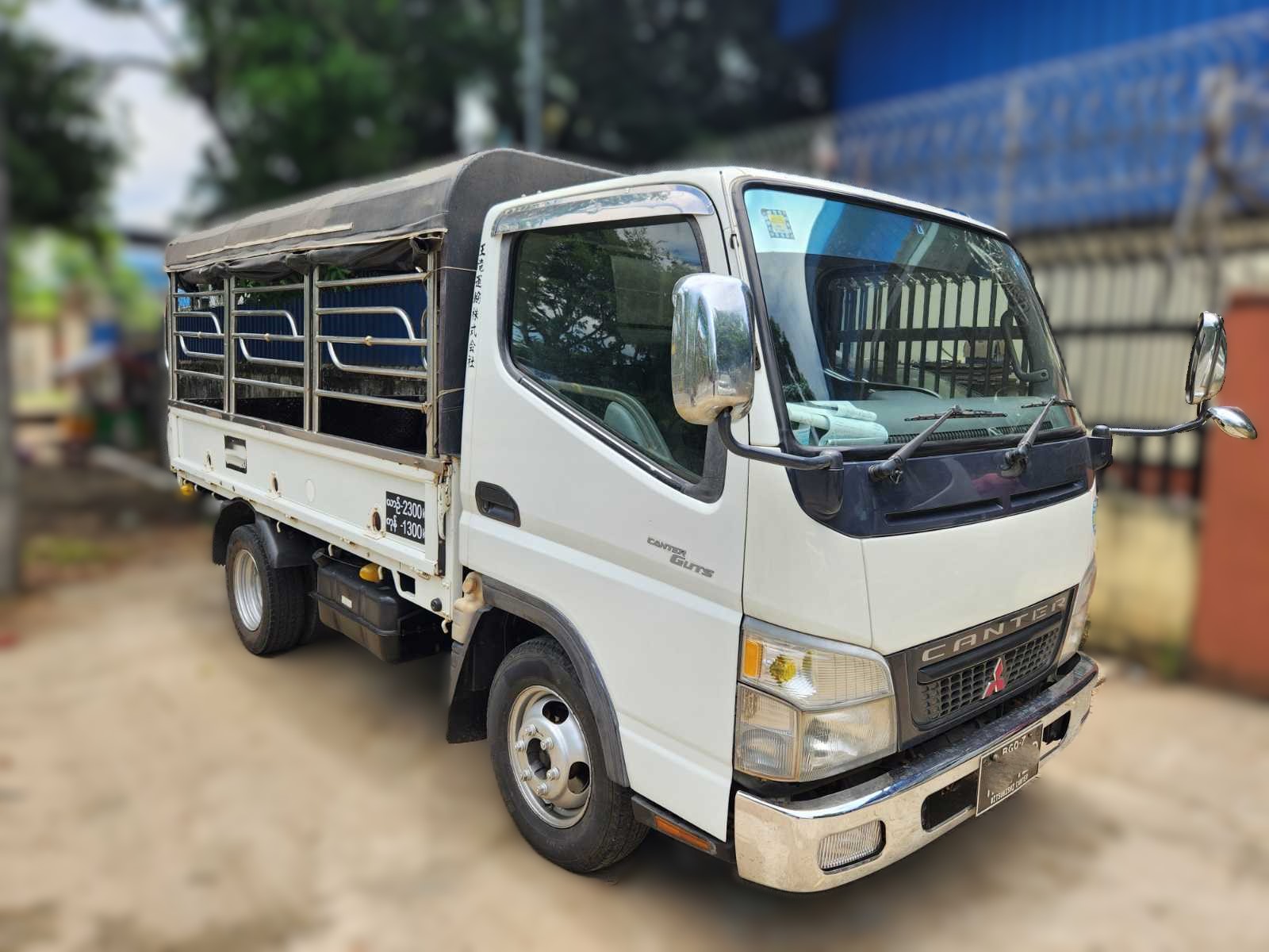 MITSUBISHI FUSO CANTER Light Truck FB70BB