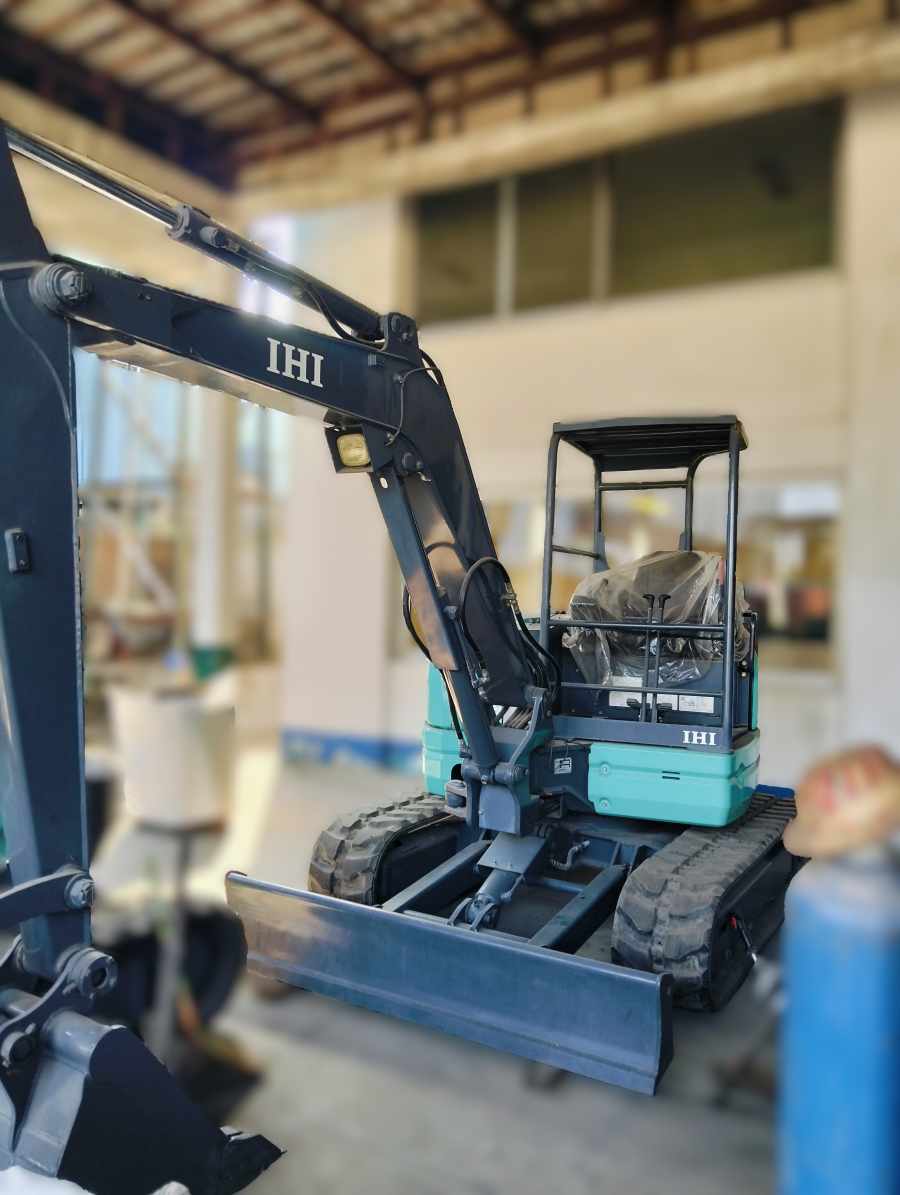 IHI Excavator 55V4