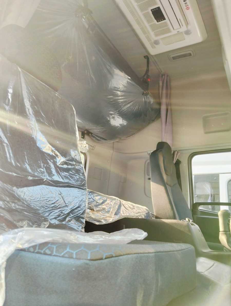 Dongfeng Prime Mover 4x2 (460HP)