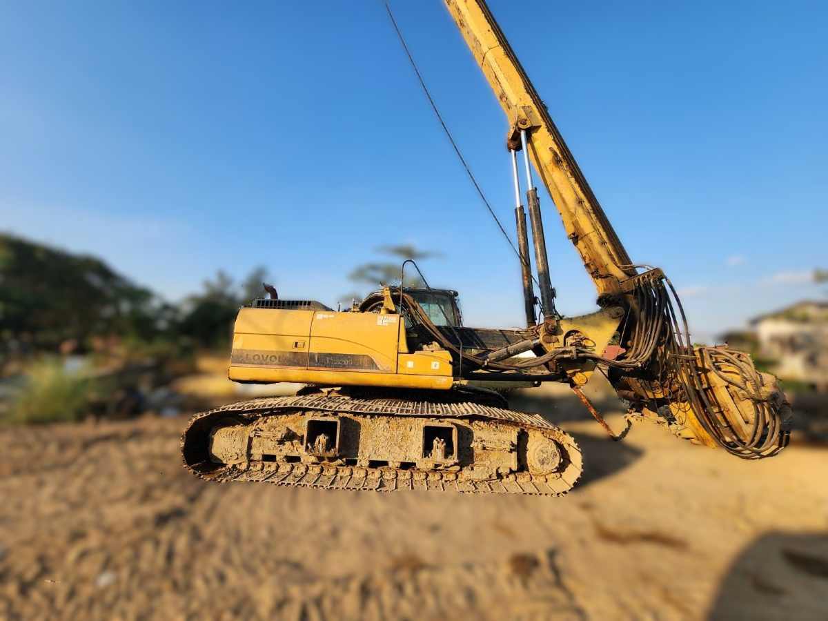 Lovol Rotary Drilling Rig FR6200