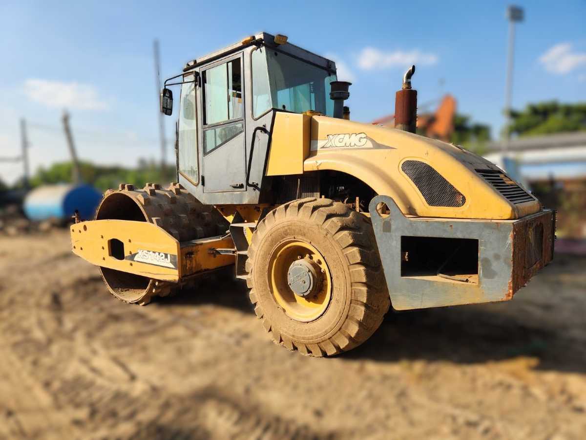 XCMG Soil Compactor XS142J (14 Ton)