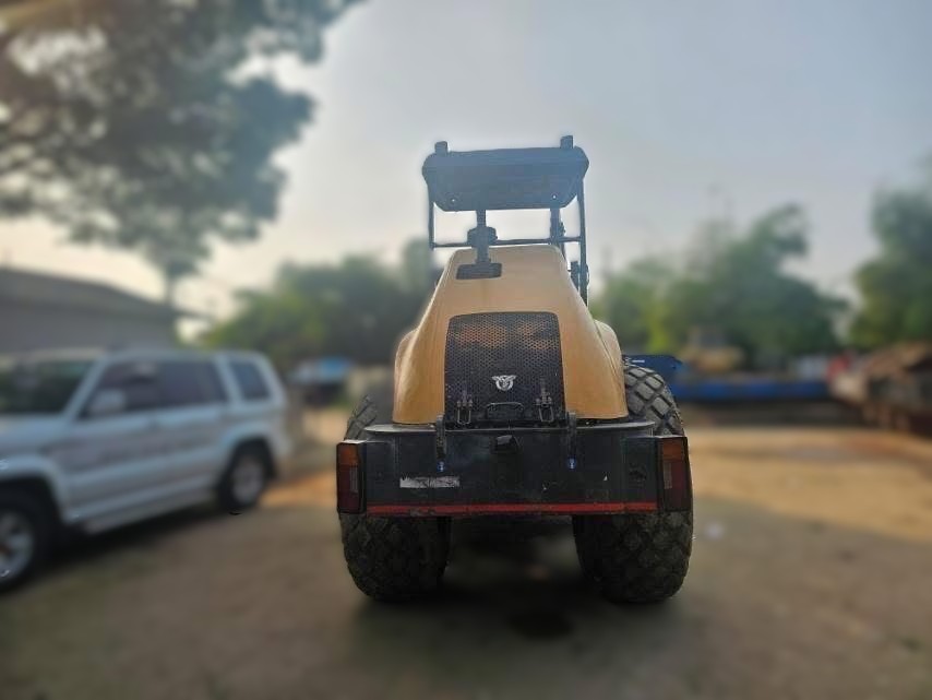 CASE Soil Compactor 1107EX-PD