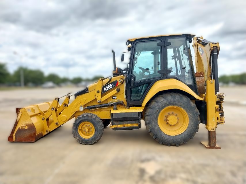 CAT Backhoe Loader 426F2